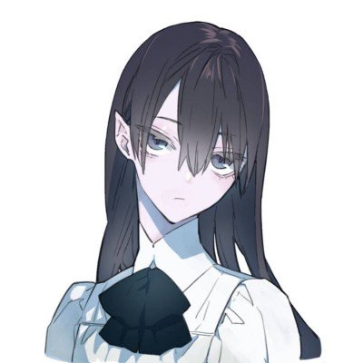 女子踹人前被保安关车门夹腿